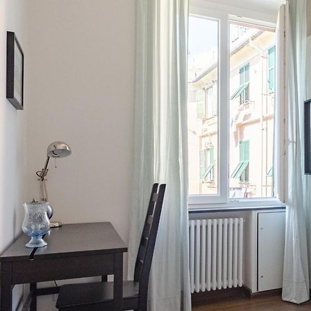 Joivy Spacious Family Apt For 4, In Carignano, 제노바 외부 사진