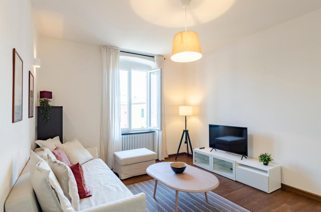 Joivy Spacious Family Apt For 4, In Carignano, 제노바 외부 사진